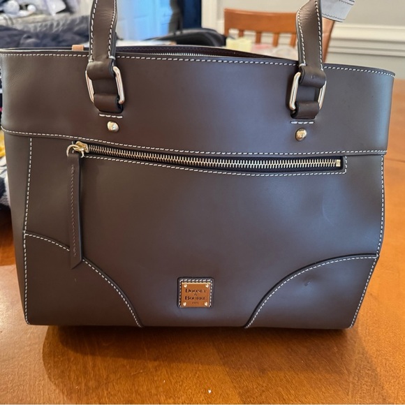 Dooney & Bourke Tote bag Mila Large - Picture 7 of 7